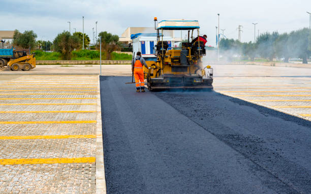 Best Residential Driveway Paver Services  in Raymond, IL